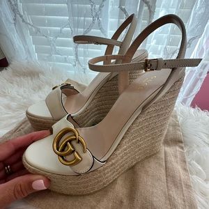 GUCCI Brand New white leather espadrille w strap & gold double G -NEVER WORN